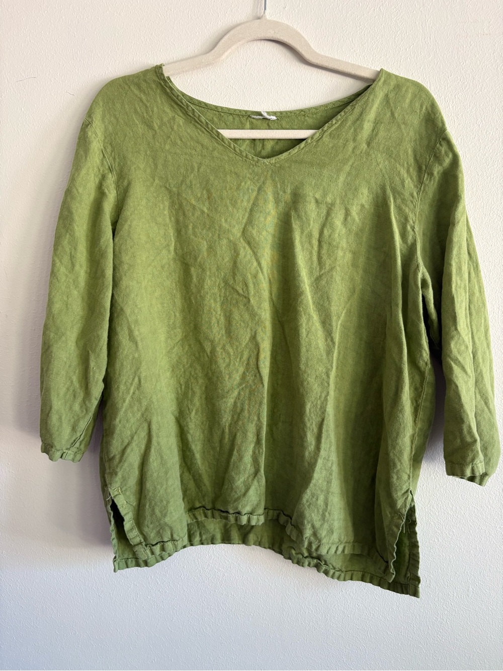 Match point 100% Linen green V-Neck 3/4 sleeves